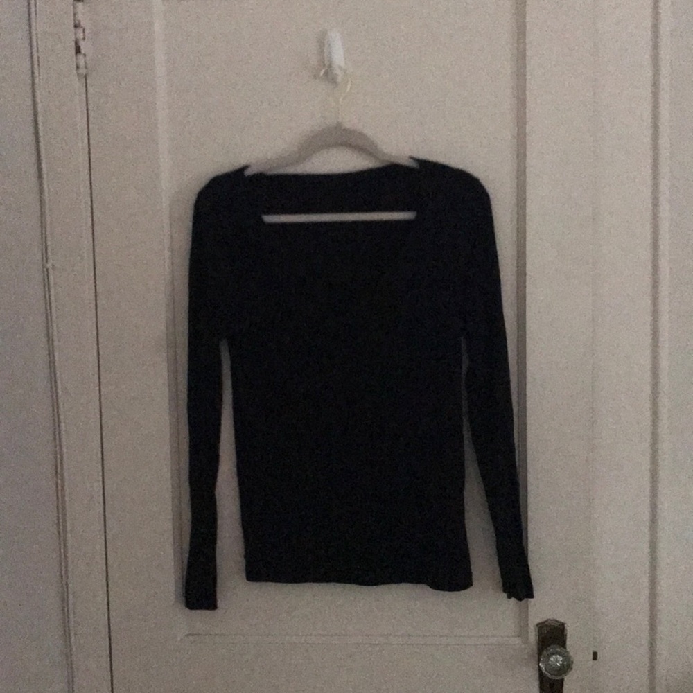 Long sleeve V- Neck